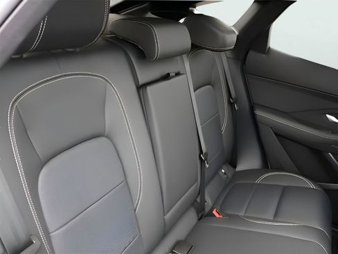 Used 2024 Jaguar E-PACE R-Dynamic SE image 16