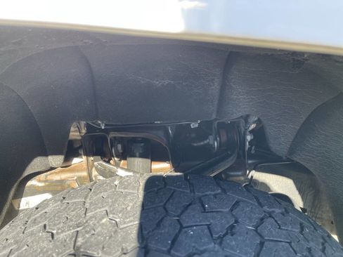 Used 2019 Chevrolet Silverado 2500 LT image 64