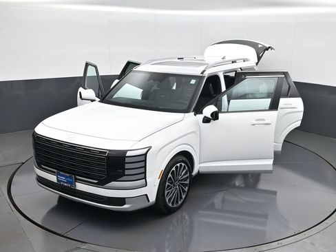 Used 2026 Hyundai Palisade Calligraphy image 31