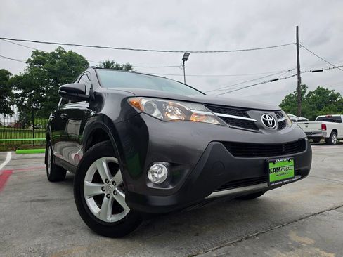 Used 2013 Toyota RAV4 XLE FWD image 60