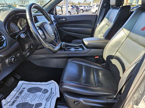 Used 2024 Dodge Durango GT image 7