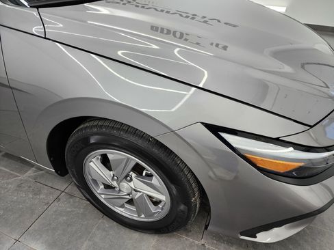 Used 2024 Hyundai Elantra SE image 23