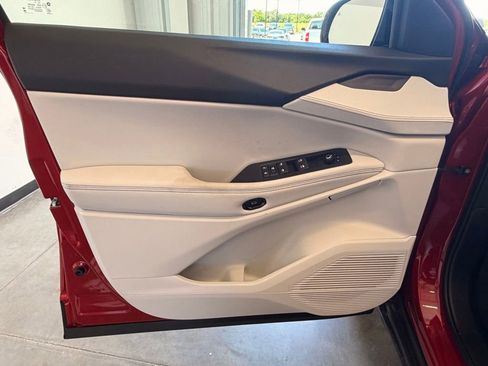 New 2026 Jeep Cherokee Limited AWD/4WD image 24