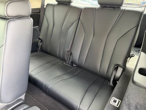 Certified 2023 Acura MDX FWD w/ Technology Package image 5