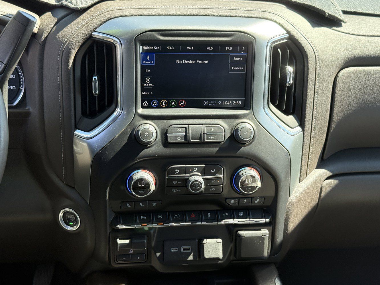 Used 2022 Chevrolet Silverado 1500 LTZ w/ LTZ Convenience Package II AWD/4WD image 22