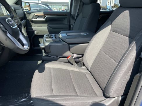 New 2026 GMC Sierra 1500 Elevation image 22