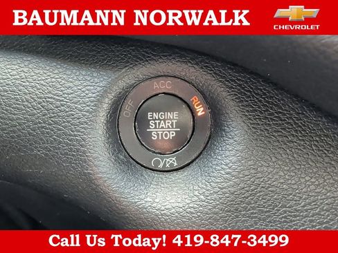 Used 2020 Jeep Cherokee Latitude Plus w/ Cold Weather Group AWD/4WD image 37