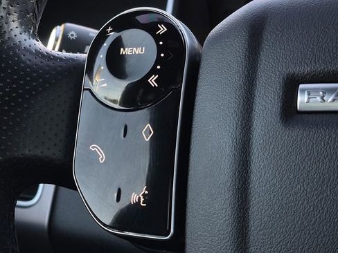 Used 2020 Land Rover Range Rover Sport HSE image 25