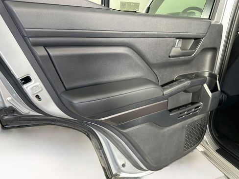 Used 2026 Toyota 4Runner SR5 AWD/4WD image 26