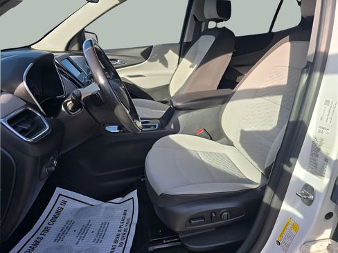 Used 2019 Chevrolet Equinox LT FWD image 10