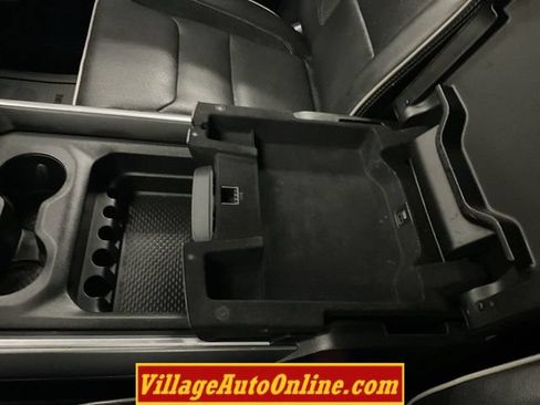 Used 2020 RAM 1500 Laramie w/ Sport Appearance Package AWD/4WD image 24