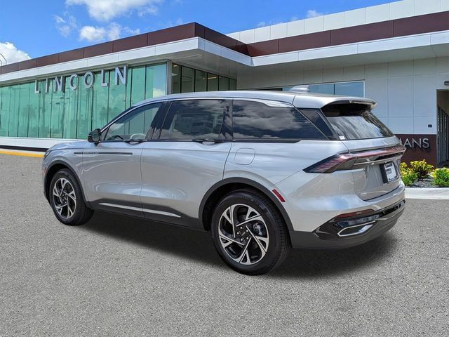 New 2026 Lincoln Nautilus Premier AWD/4WD image 6