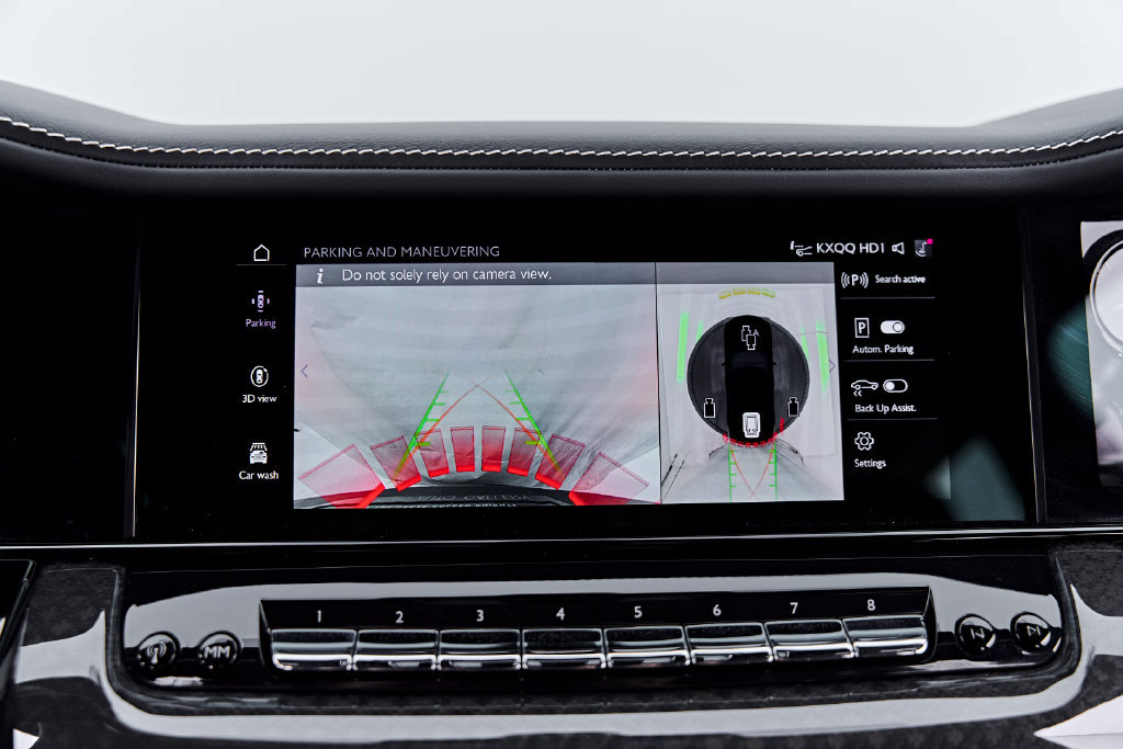Used 2025 Rolls-Royce Cullinan Black Badge AWD/4WD image 84