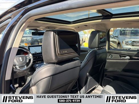 Used 2021 Lincoln Nautilus Reserve w/ Monochromatic Package image 36