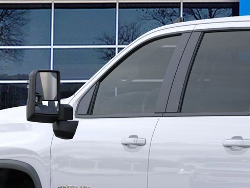 New 2026 Chevrolet Silverado 2500 LT image 12