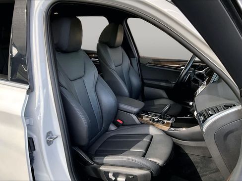 Used 2019 BMW X3 sDrive30i RWD image 9