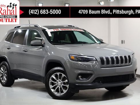 Used 2019 Jeep Cherokee Latitude Plus w/ Cold Weather Group image 1