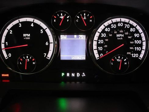 Used 2012 RAM 1500 Laramie AWD/4WD image 17