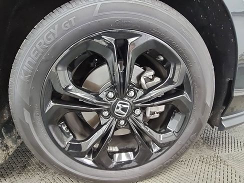 Used 2025 Honda Accord SE image 43