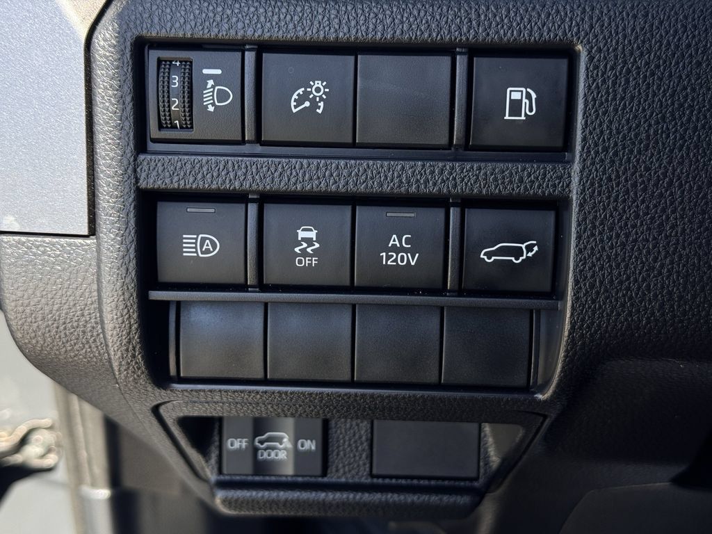 Used 2025 Toyota 4Runner TRD Off-Road Premium w/ Tow Technology Package AWD/4WD image 25