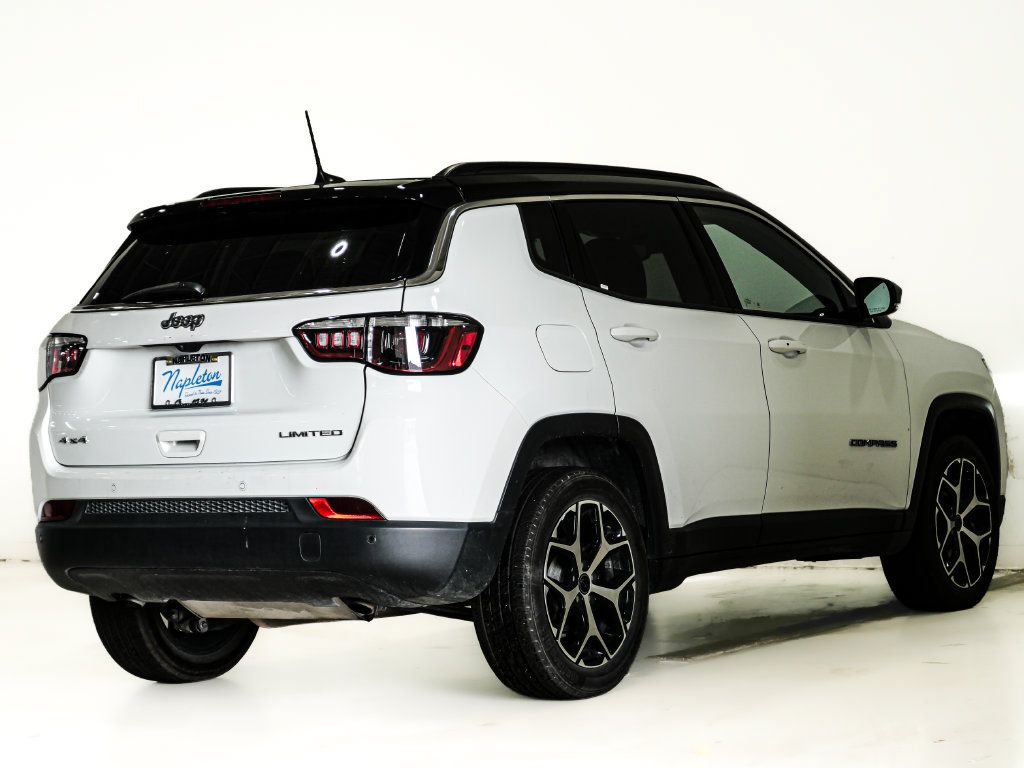 Used 2025 Jeep Compass Limited AWD/4WD image 6