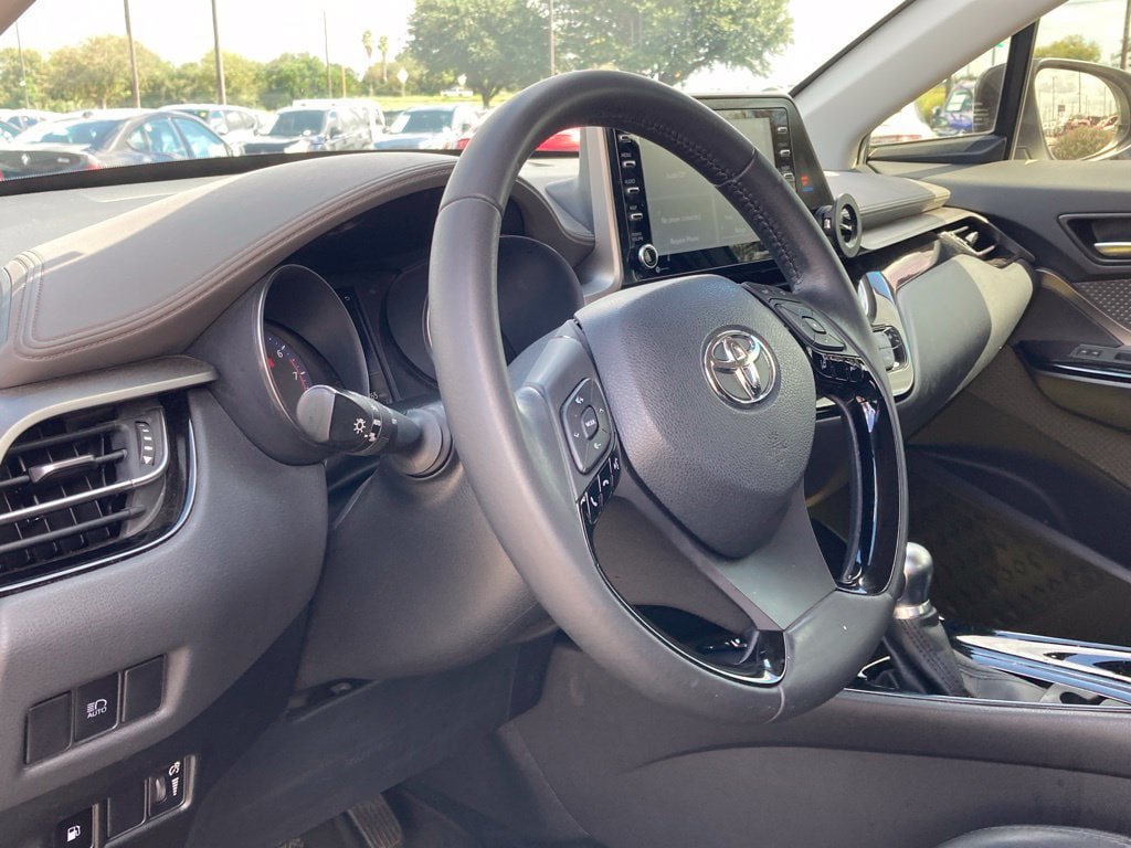 Certified 2021 Toyota C-HR Limited FWD image 8