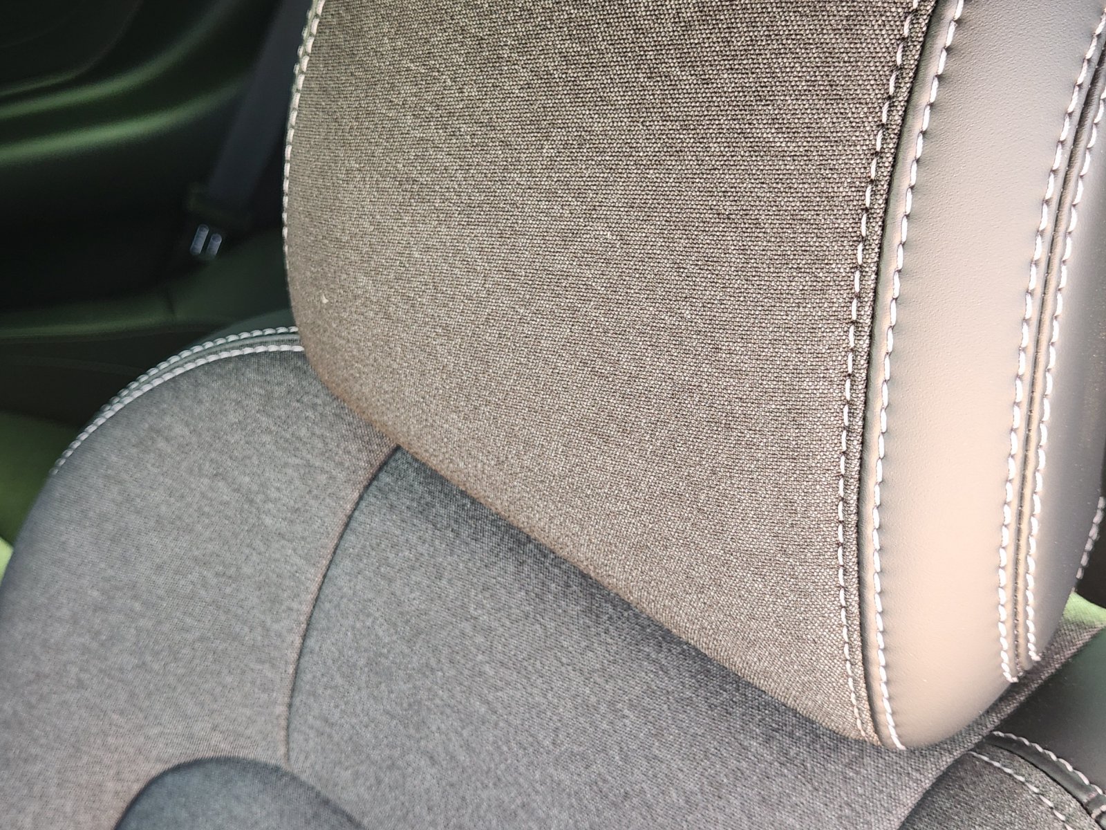Used 2025 Ford Mustang GT RWD image 17