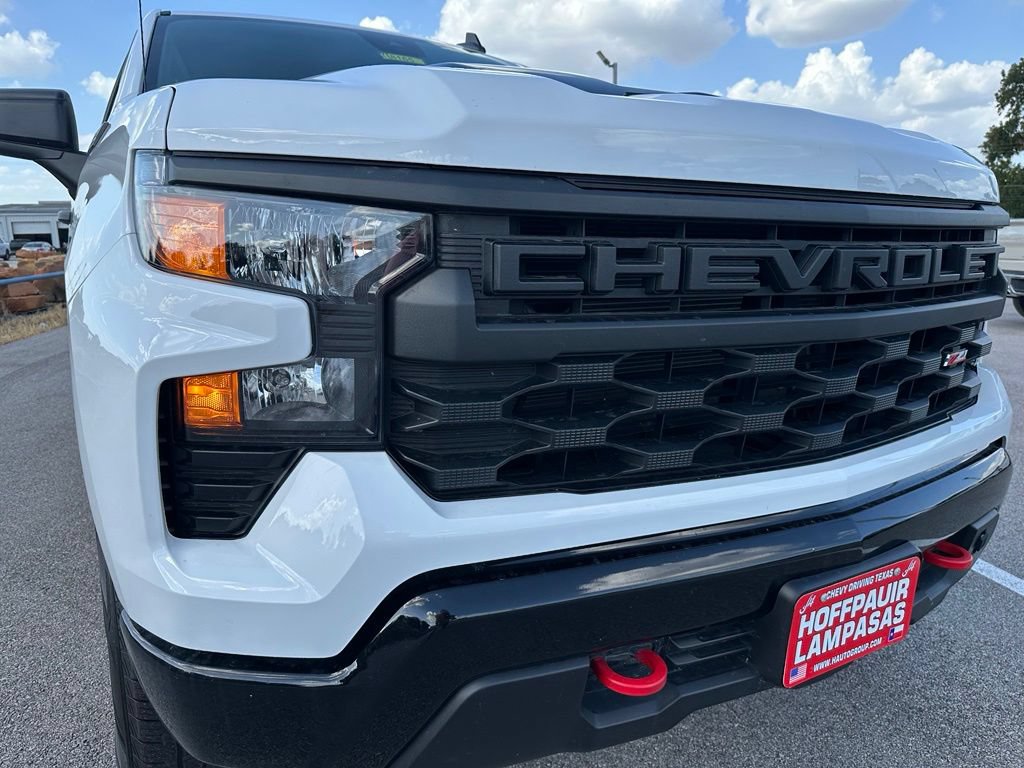 Used 2025 Chevrolet Silverado 1500 Custom Trail Boss AWD/4WD image 9