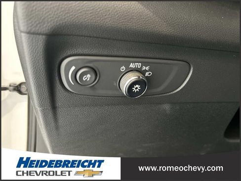 Used 2023 Buick Envision Preferred w/ Sport Touring Package AWD/4WD image 31