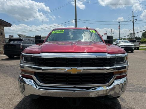 Used 2018 Chevrolet Silverado 1500 LT w/ All Star Edition AWD/4WD image 4