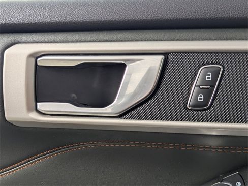 Used 2022 Ford Explorer Timberline image 17