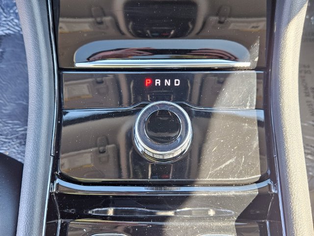 Used 2021 Jeep Grand Cherokee L Limited RWD image 22