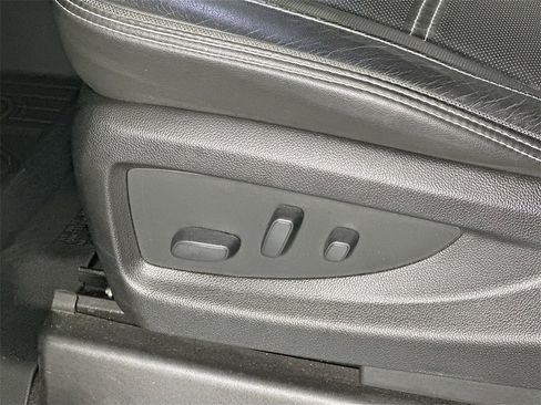 Used 2018 GMC Sierra 1500 Denali w/ Denali Ultimate Package image 23