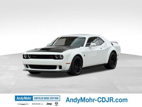 Used 2023 Dodge Challenger R/T Scat Pack RWD image 3