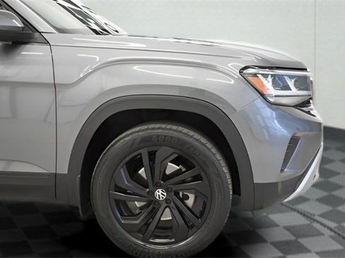 Used 2022 Volkswagen Atlas SE image 13