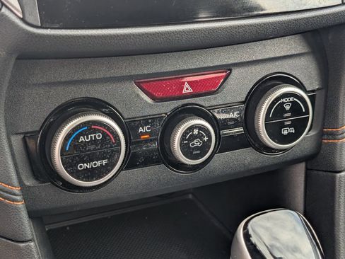 Used 2020 Subaru Crosstrek 2.0i Premium w/ Moonroof Package 2 image 28