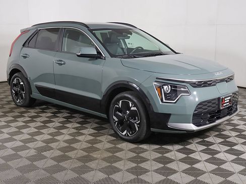 Used 2023 Kia Niro Wind w/ Wind Preserve Package FWD image 54