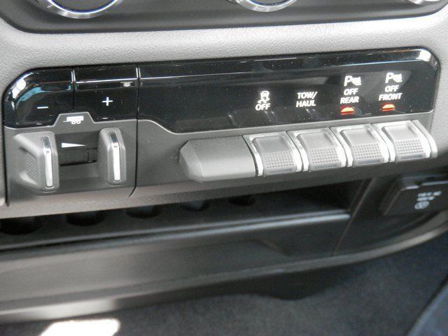 Used 2024 RAM 2500 Big Horn w/ Bed Utility Group AWD/4WD image 29