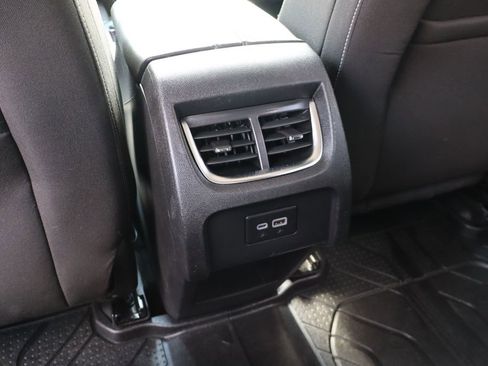 Used 2025 Chevrolet Blazer LT w/ Convenience Package AWD/4WD image 38