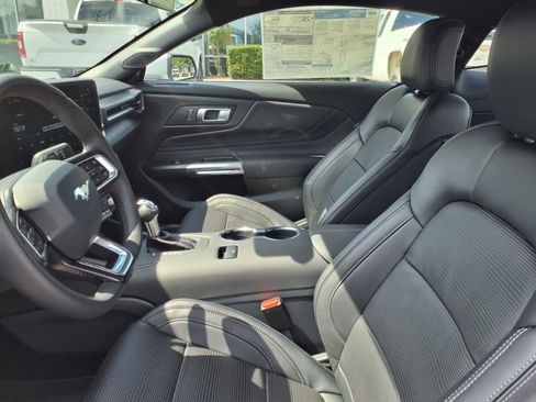 New 2025 Ford Mustang Premium image 7