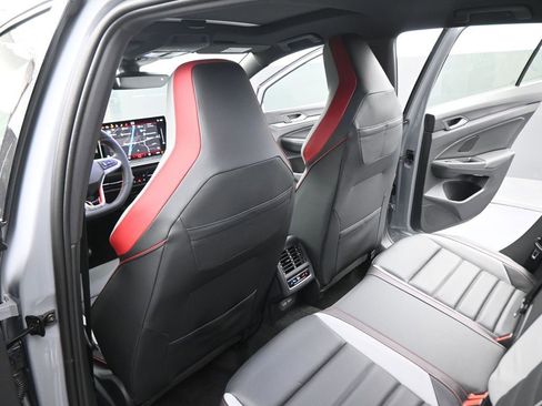 New 2025 Volkswagen GTI Autobahn image 41