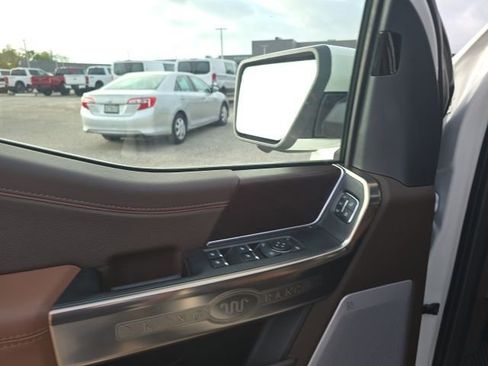 Used 2025 Ford F150 King Ranch w/ FX4 Off-Road Package image 11