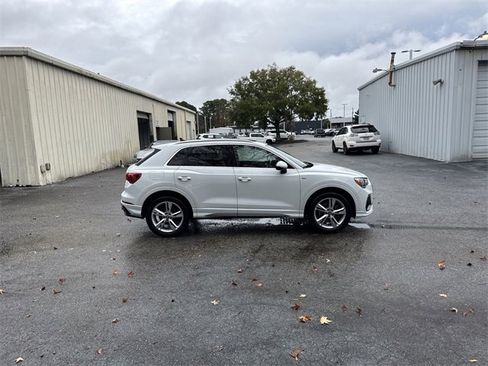 Used 2020 Audi Q3 2.0T Premium w/ Convenience Package image 4