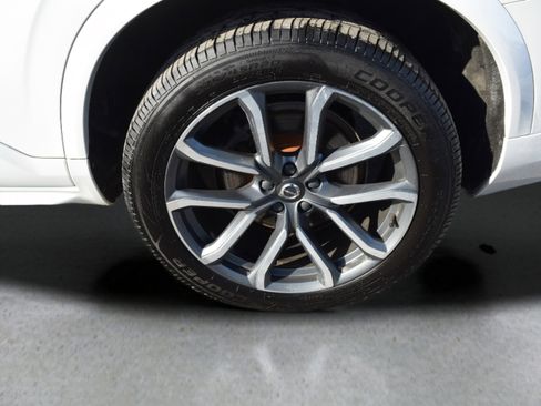 Used 2019 Volvo XC90 T6 Momentum w/ Protection Package Premier image 7