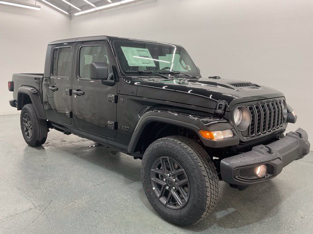 New 2026 Jeep Gladiator Sport AWD/4WD image 8