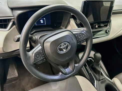 Used 2026 Toyota Corolla LE FWD image 18