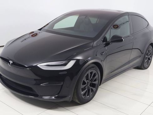 Used 2022 Tesla Model X image 27