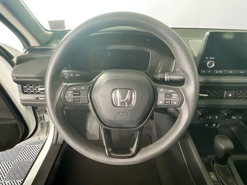 Certified 2023 Honda Accord EX image 13