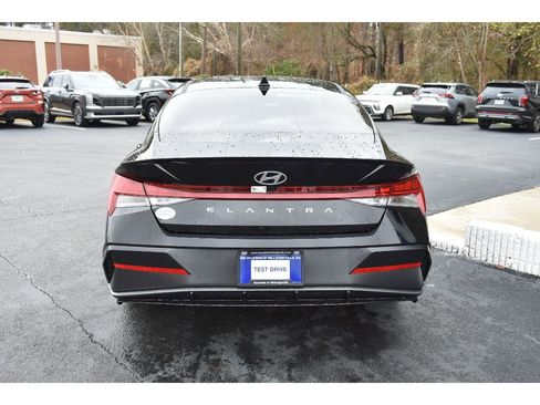 New 2026 Hyundai Elantra SEL Sport Premium image 4