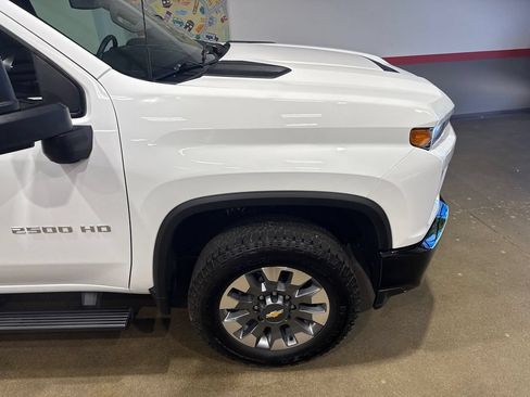 Used 2022 Chevrolet Silverado 2500 Custom w/ Custom Value Package AWD/4WD image 71